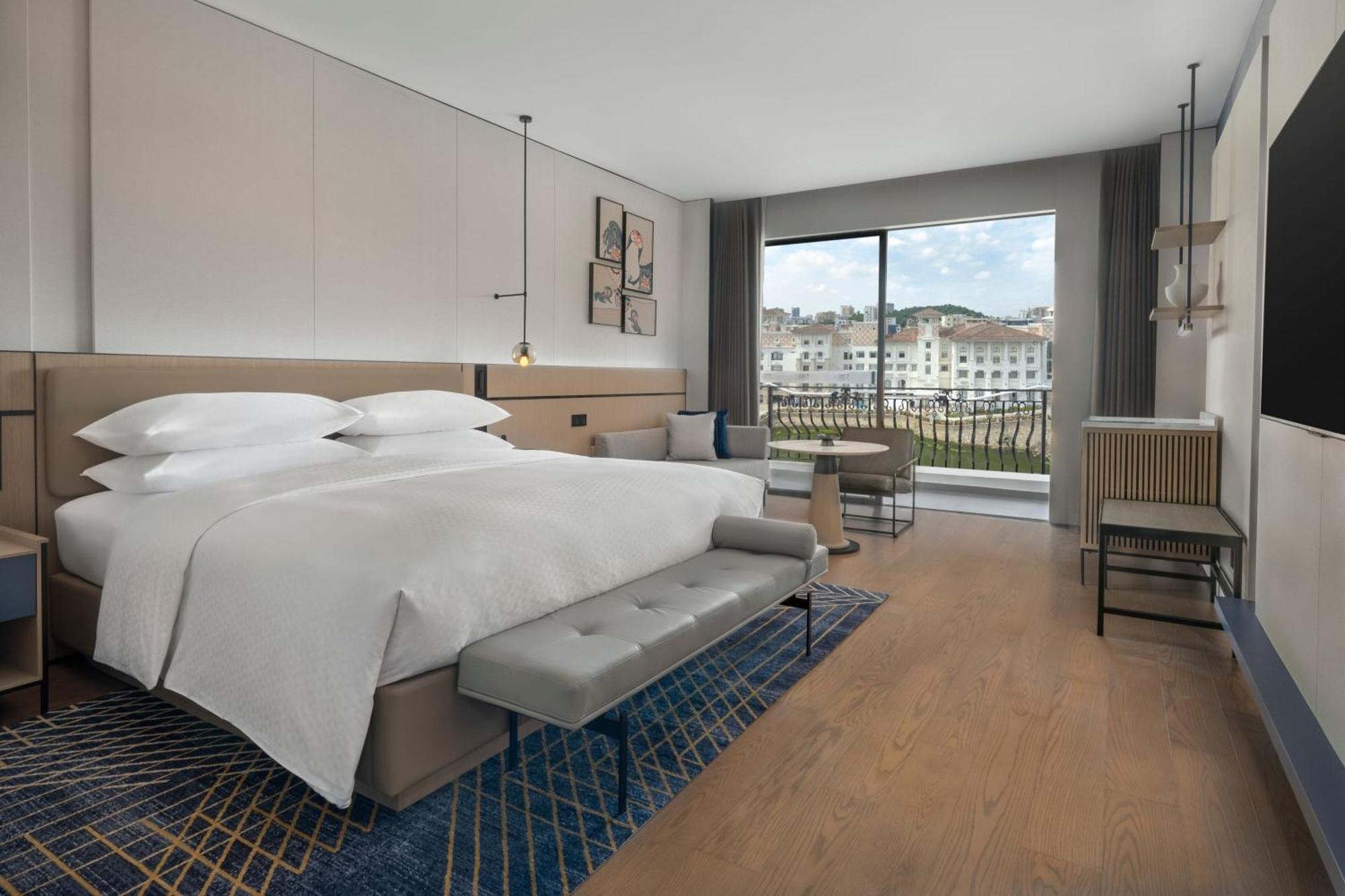 Four Points By Sheraton Yangjiang City Center Экстерьер фото