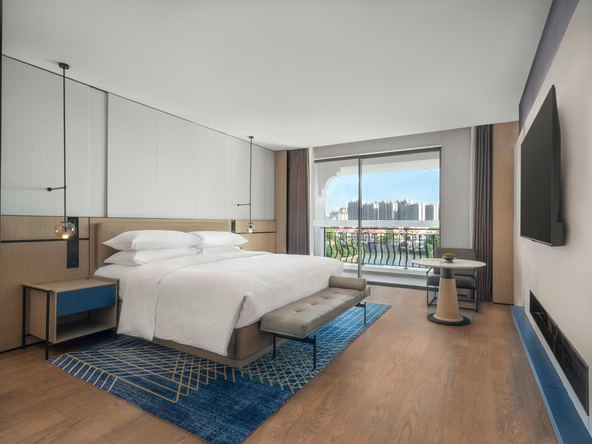Four Points By Sheraton Yangjiang City Center Экстерьер фото