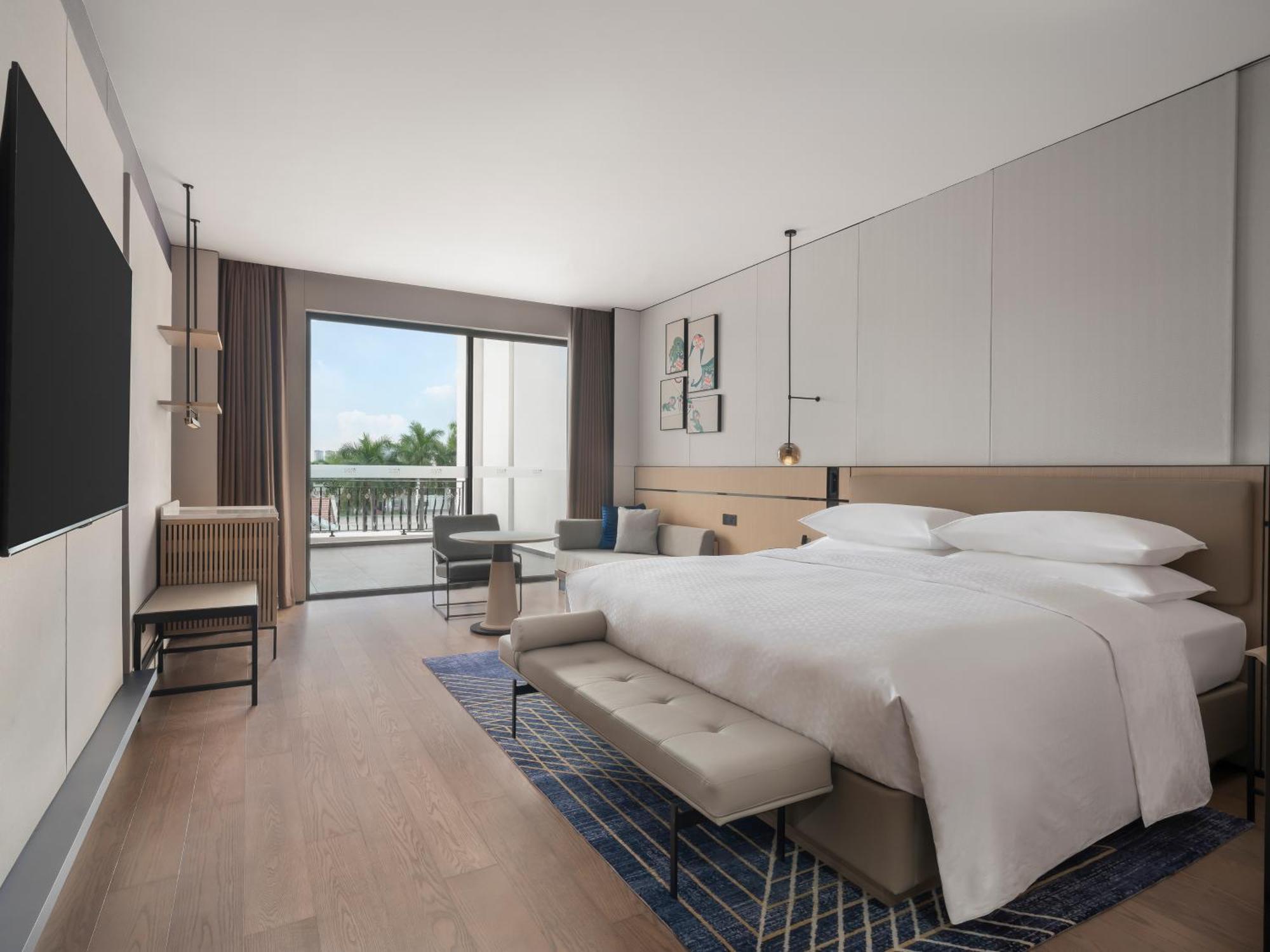 Four Points By Sheraton Yangjiang City Center Экстерьер фото